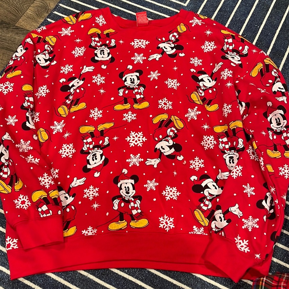 Mickey Mouse XL sweatshirt christmas red Disney